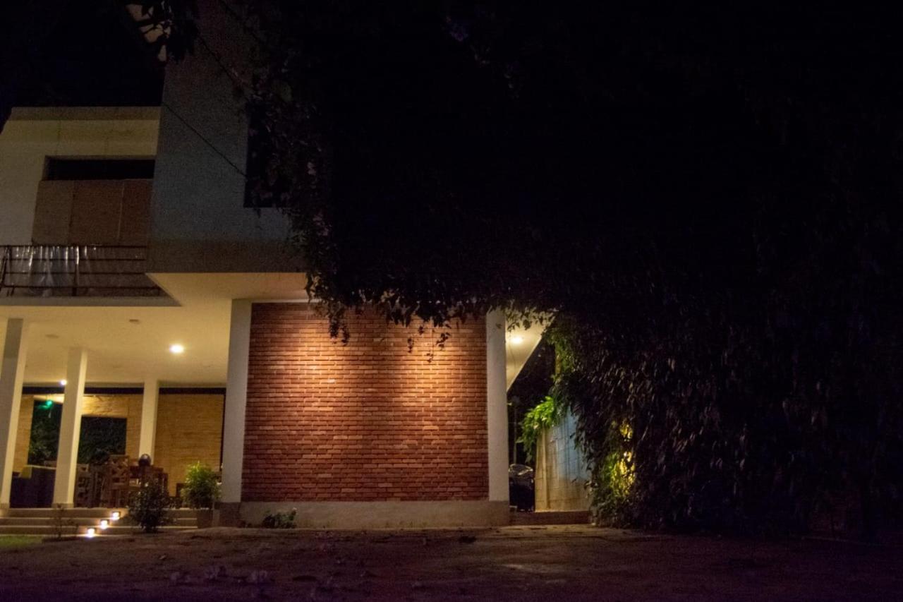 Golden Ray Villa Anuradhapura Exterior foto